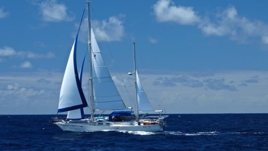 Eine Ketsch als Blauwasseryacht